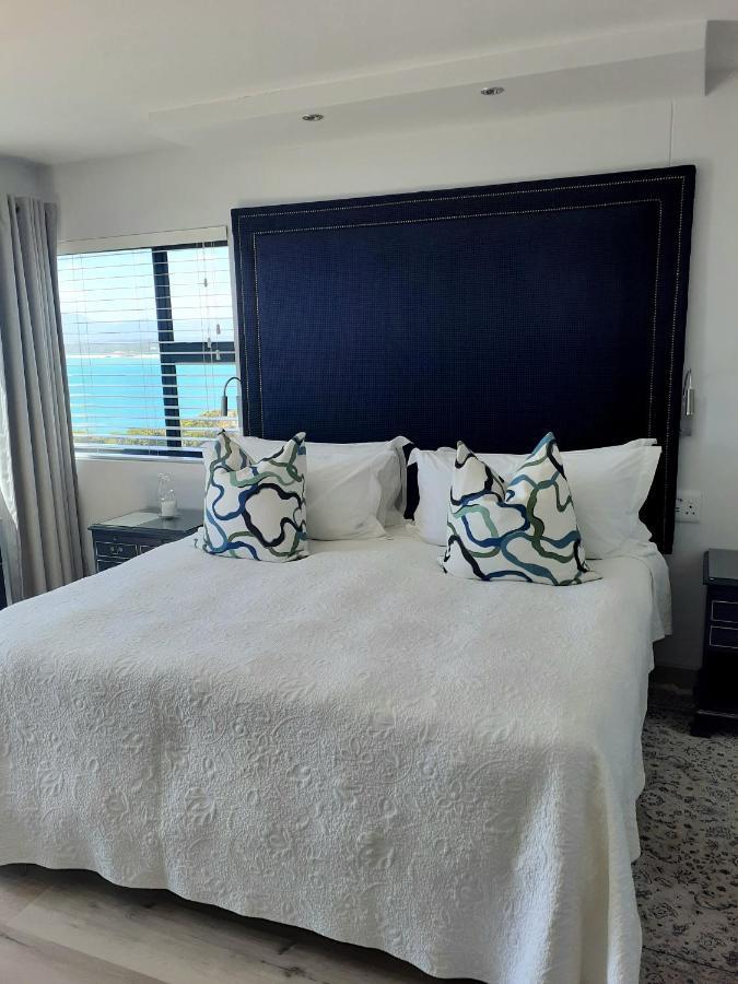 Hotel 65Oncliff Gansbaai Exterior foto